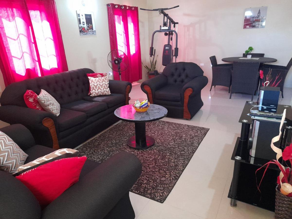 Loodik Vacation Home Brompton Manor Black River Bagian luar foto